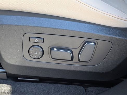 New 2026 BMW X3 xDrive30 w/ Convenience Package image 21