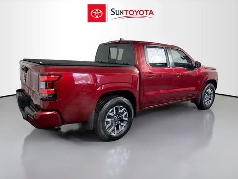 Used 2024 Nissan Frontier SL image 4