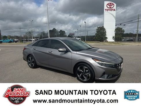 Used 2023 Hyundai Elantra Limited FWD image 1