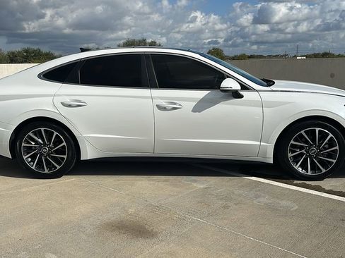 Used 2022 Hyundai Sonata Limited image 14