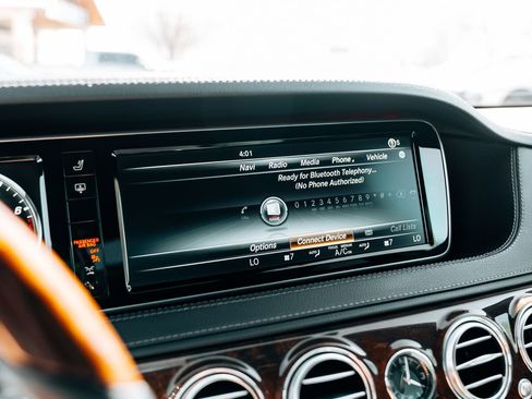 Used 2015 Mercedes-Benz S 550 Sedan image 34