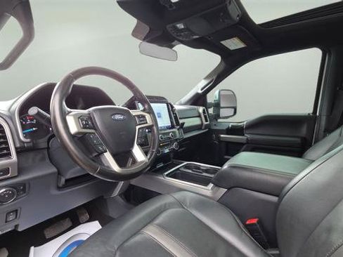 Used 2022 Ford F350 Platinum image 28
