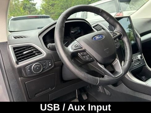 Used 2022 Ford Edge SEL w/ Convenience Package AWD/4WD image 16