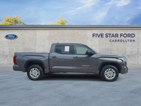 Used 2023 Toyota Tundra SR5 w/ SR5 Premium Package RWD image 9