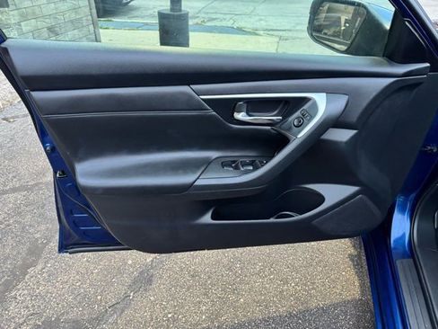 Used 2018 Nissan Altima 2.5 SR image 10