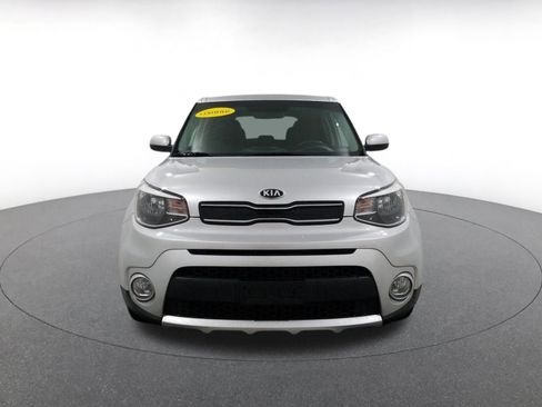 Used 2018 Kia Soul + image 3