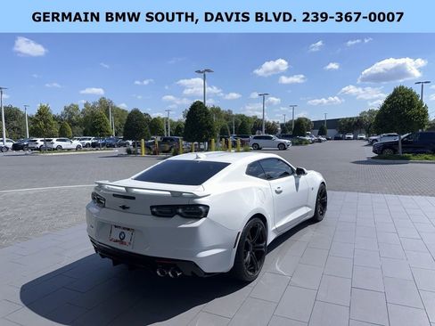 Used 2019 Chevrolet Camaro SS image 7