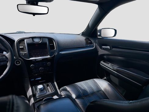Used 2023 Chrysler 300 S RWD image 22