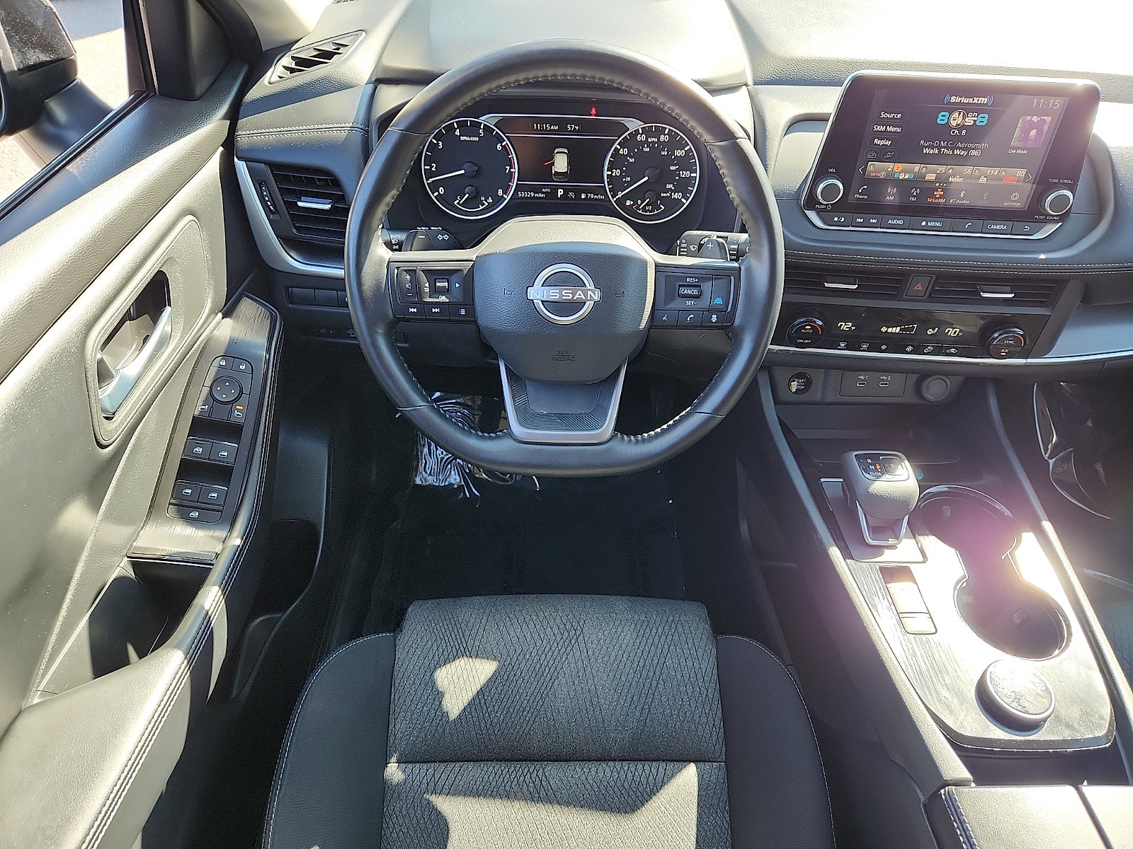 Used 2025 Nissan Rogue SV AWD/4WD image 11
