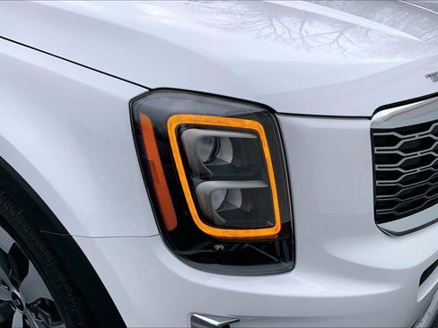 Used 2021 Kia Telluride EX w/ EX Premium Package image 29
