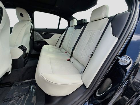 New 2027 BMW 540i xDrive w/ Executive Package AWD/4WD image 21