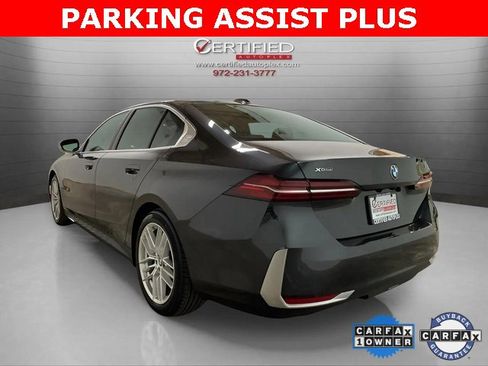 Used 2025 BMW 530i xDrive image 4