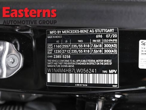 Used 2020 Mercedes-Benz GLB 250 4MATIC image 35