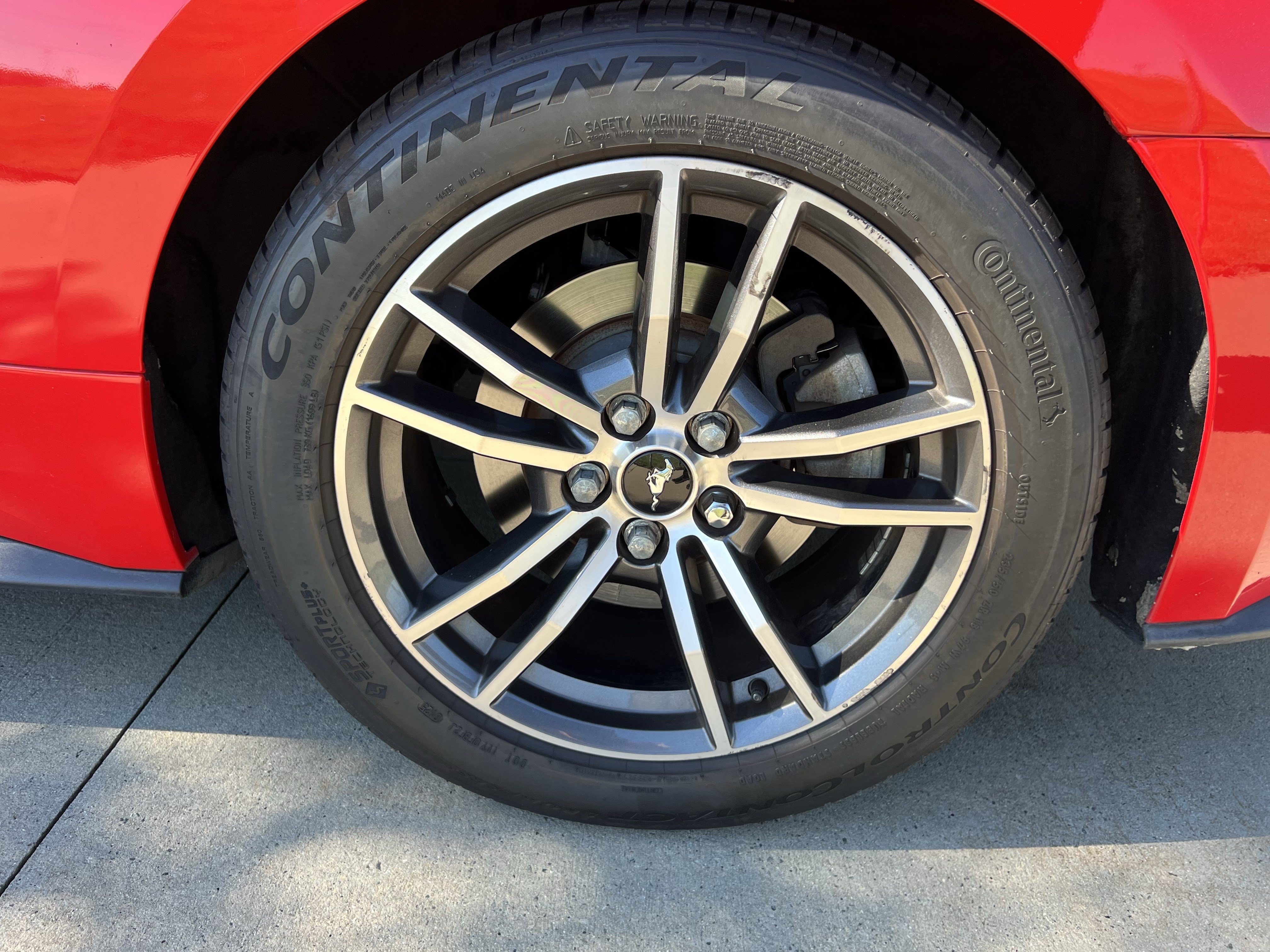 Used 2017 Ford Mustang Premium RWD image 13