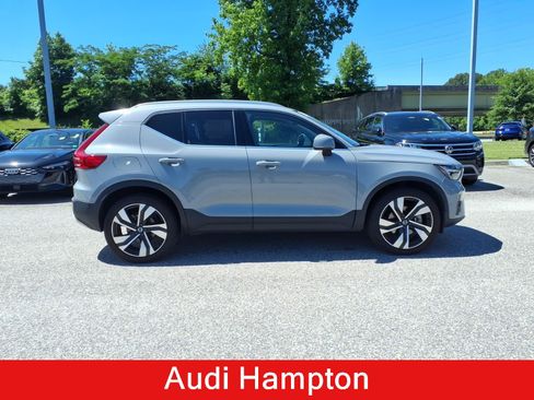 Used 2024 Volvo XC40 B5 Ultimate w/ Climate Package AWD/4WD image 5