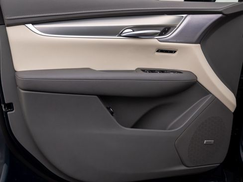 New 2026 Cadillac XT5 Premium Luxury image 14