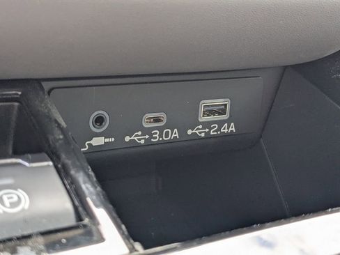 Used 2025 Subaru Outback Onyx Edition XT w/ Popular Package #2 image 17