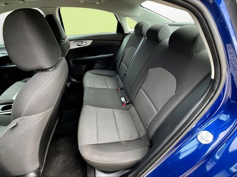 Used 2023 Kia Forte LXS image 17