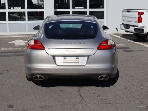 Used 2013 Porsche Panamera 4 image 20
