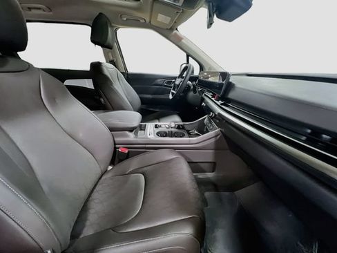 New 2027 Kia Carnival SX w/ Dark Edition Package FWD image 31