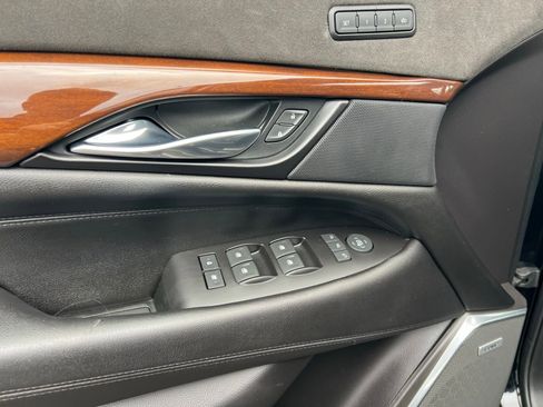 Used 2020 Cadillac Escalade ESV Luxury w/ Escalade Sport Edition image 30