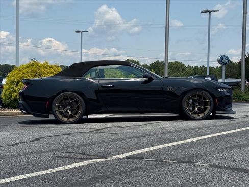 Used 2024 Ford Mustang GT Premium RWD image 2