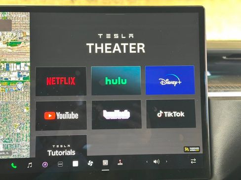 Used 2022 Tesla Model X Plaid image 51