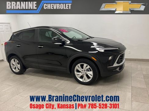 Used 2025 Buick Encore GX Preferred FWD image 1