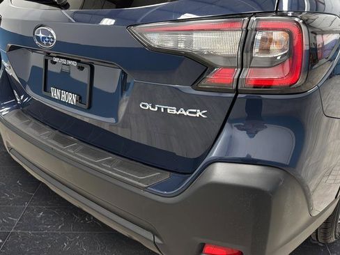 Used 2024 Subaru Outback Premium image 30