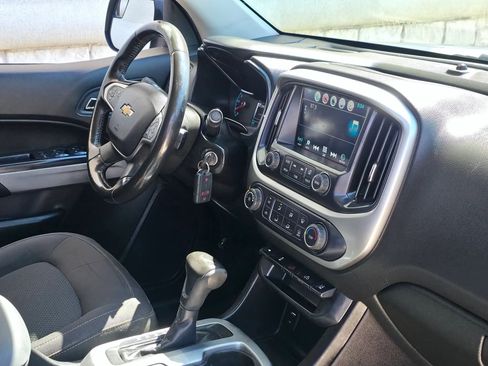 Used 2016 Chevrolet Colorado LT w/ LT Convenience Package AWD/4WD image 17