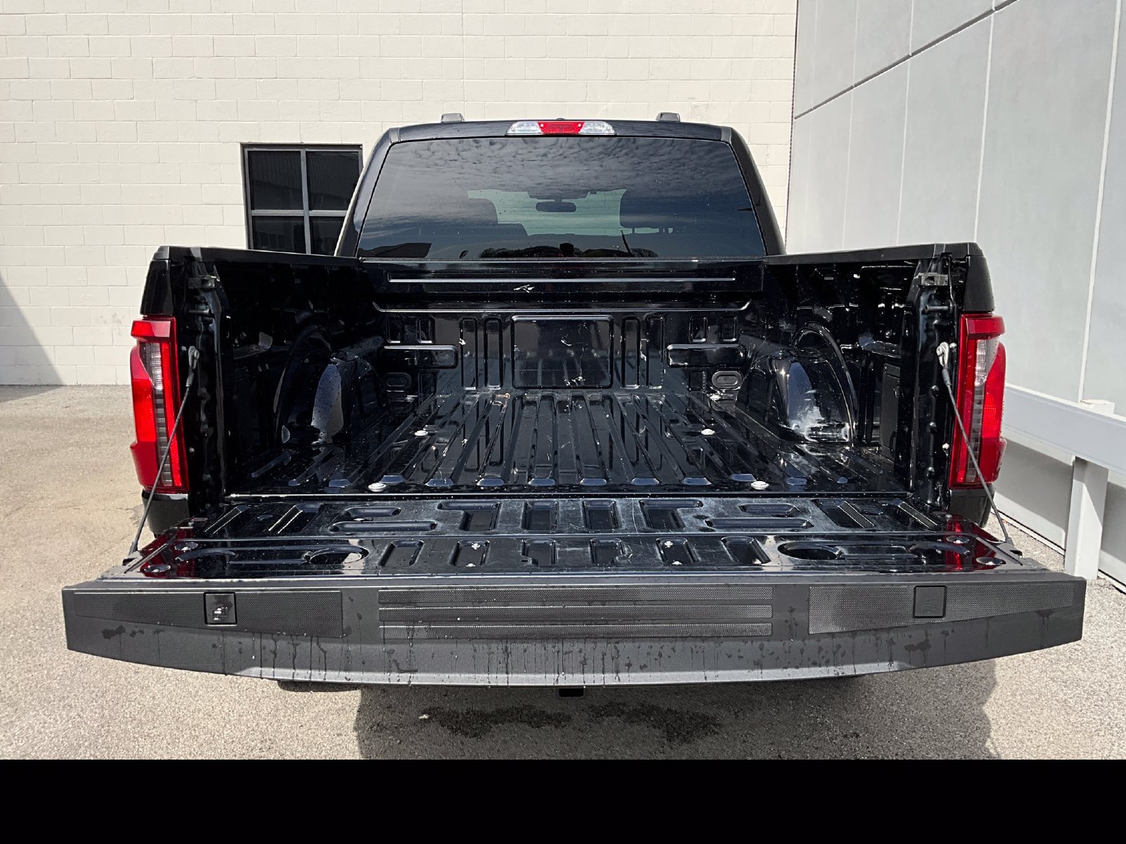 Used 2024 Ford F150 STX AWD/4WD image 12