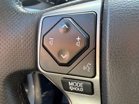 Used 2019 Toyota Tacoma SR5 RWD image 17