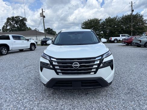 Used 2025 Nissan Rogue SV FWD image 5