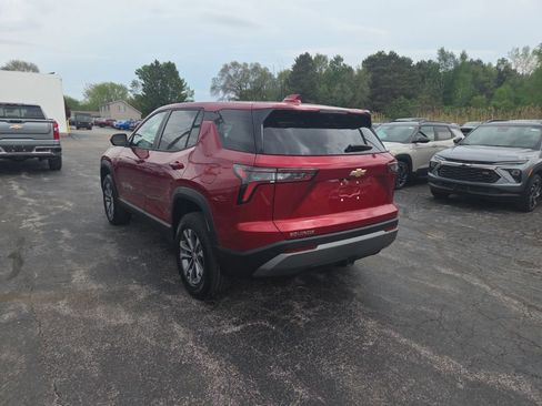 New 2026 Chevrolet Equinox LT w/ Convenience Package II FWD image 5