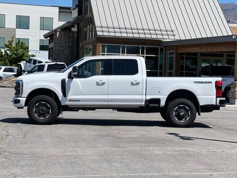 Used 2025 Ford F350 Platinum w/ Tremor Off-Road Package AWD/4WD image 37