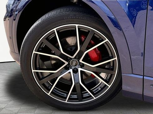 Used 2023 Audi Q8 Premium Plus w/ Premium Plus Package image 8