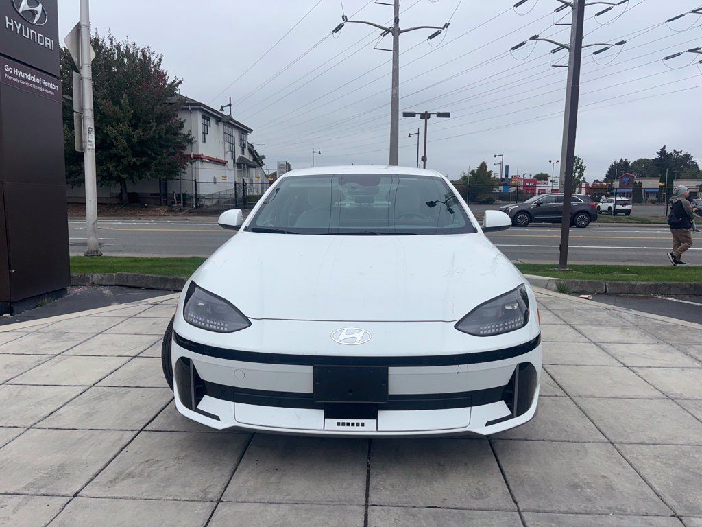 Certified 2023 Hyundai Ioniq 6 SEL AWD/4WD image 3