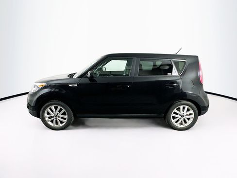 Used 2017 Kia Soul + FWD image 4