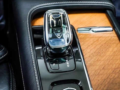 Used 2020 Volvo XC90 T8 Inscription image 21