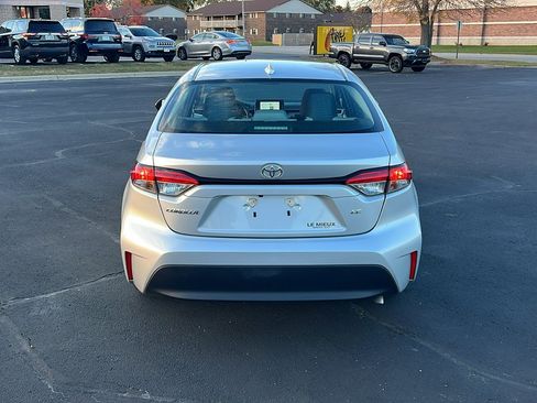 Certified 2023 Toyota Corolla LE image 4