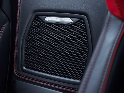 Used 2024 Lamborghini Huracan EVO image 66