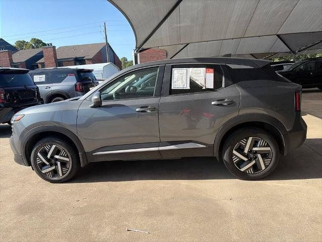 Certified 2025 Nissan Kicks SV w/ Charging Package FWD image 23