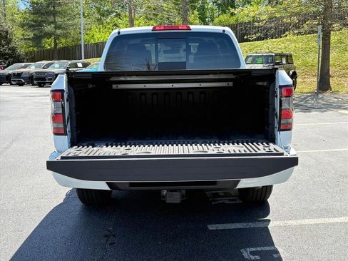 Certified 2024 Nissan Frontier SL w/ Technology Package image 26