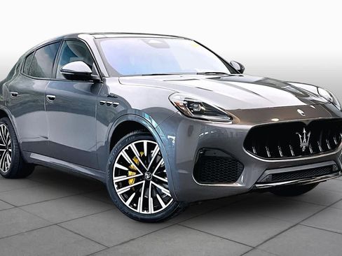Used 2023 Maserati Grecale Modena AWD/4WD image 2