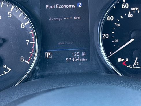 Used 2018 Nissan Rogue SV image 22