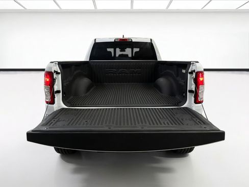 Used 2020 RAM 1500 Big Horn AWD/4WD image 18