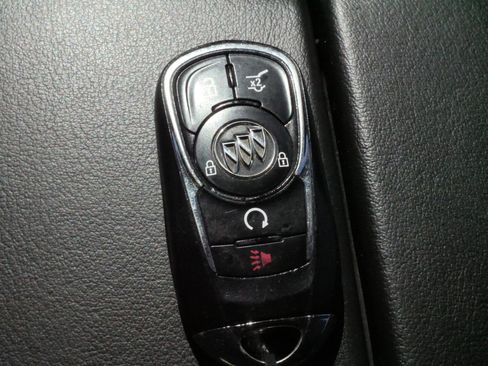 Used 2019 Buick Envision Premium w/ Driver Confidence Package image 29