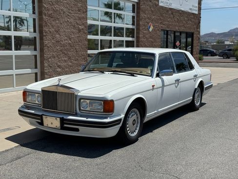 Used 1996 Rolls-Royce Silver Spur image 3