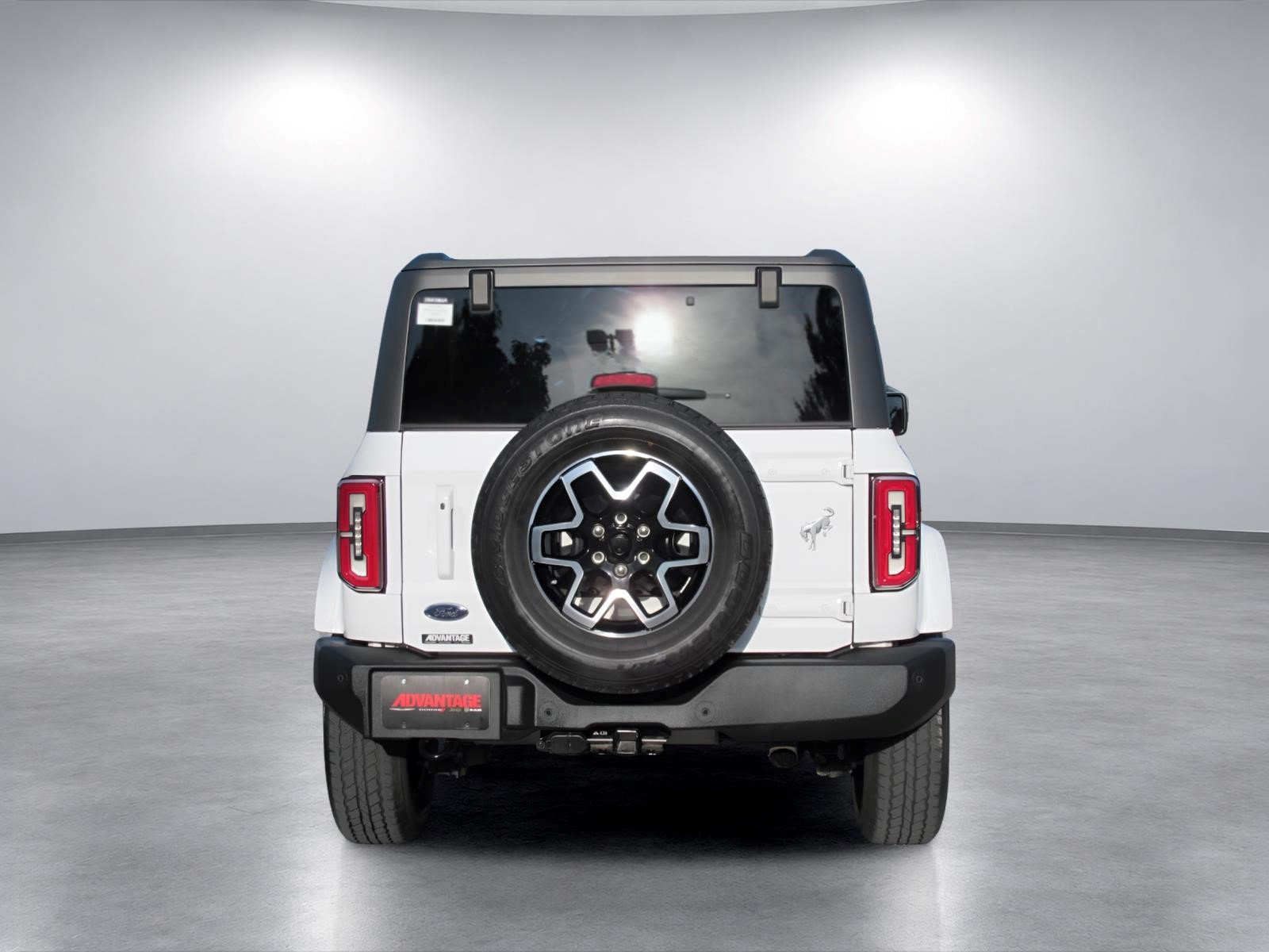 Used 2023 Ford Bronco Outer Banks AWD/4WD image 6