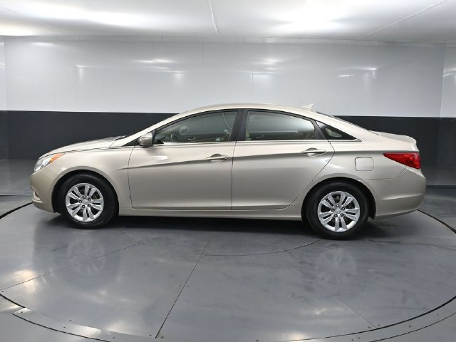 Used 2011 Hyundai Sonata GLS FWD image 6